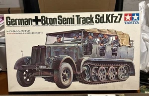 1/35 TAMIYA Alemán Segunda Guerra Mundial 8 toneladas Semi Track Sd.Kfz7 - MOTORIZADO_ De colección Raro NUEVO EN CAJA - Imagen 1 de 6