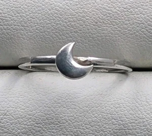 Celestial Crescent Moon Sterling Silver 925 Minimalist Ring Size 8 - Picture 1 of 5