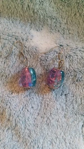 Schöne Regenbogenfarbige Ohrringe aus Glasperlen und Mondstein - Bild 1 von 5