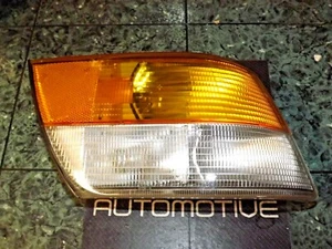OEM 89-93 Saab 900 Hella front right corner blinker signal light lens lamp FR R - Picture 1 of 8