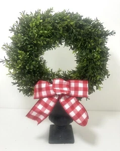 21" Boxwood Wreath in Urn with Ribbon by Valerie H231923 Repaired - Picture 1 of 6
