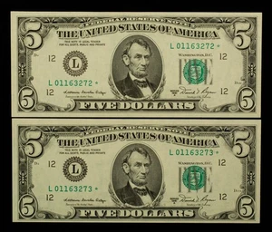 FR 1977-L* $5 1981 A FR Notes US - 2 Consecutive Star Notes - AU++ - SKU-CA1910 - Picture 1 of 2