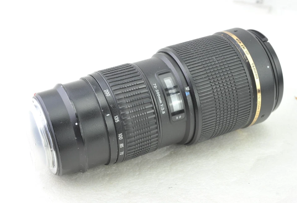 Tamron SP 70-200 mm F/2.8 AF ,  Sony A-Mount - Bild 1 von 4