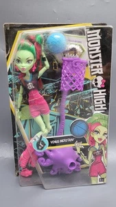 2016 Monster High Venus McFlytrap Doll Casketball Champ Basketball Sports - Picture 1 of 21