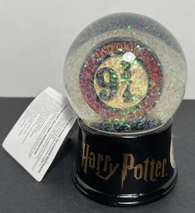 Harry Potter Snow Globe LED Platform 9 3/4 Collectible Display 6” New With Tag - Picture 1 of 8