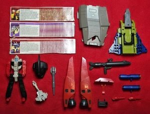 Transformers G1 Parts Lot A - Jetfire Clip , Soundwave, Ultra Magnus - Picture 1 of 12