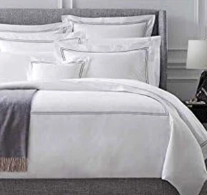 Funda nórdica Sferra Grande Hotel F/Queen blanca/gris algodón egipcio percal nueva - Imagen 1 de 7