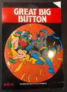 Batman & Robin DC Comic Book HUGE! Button Up VINTAGE BIG Button Pinback 6" - Picture 1 of 3