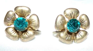 Sterling Silver Beautiful Vtg Earrings Flower Jewelry Screw On Turquoise - Picture 1 of 9