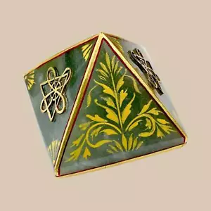 Green Jade Pyramid For Desire Fulfillment Energized - Picture 1 of 3