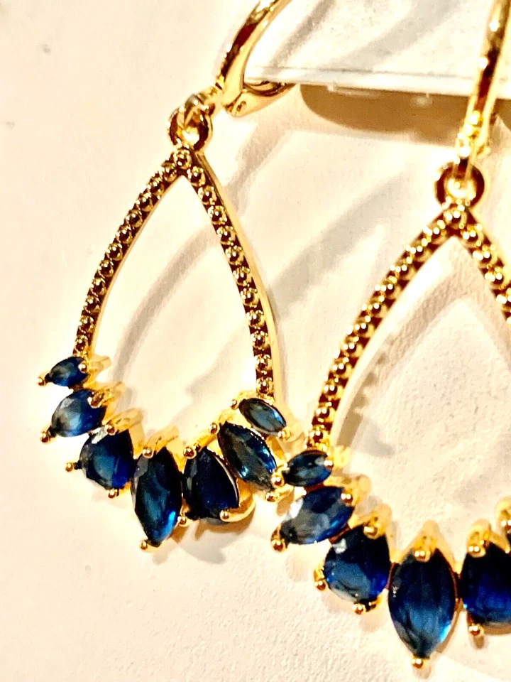 Pendientes de zafiro rellenos de oro de 18 quilates E-32 Foto 1 de 1