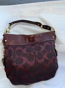 NWT COACH #12674 Signature Large Zoe handbag - Aubergine - Picture 1 of 4