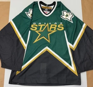Dallas Stars Vintage Koho Canada NHL CENTER ICE Size 48 Jersey w/ Fight Strap - Picture 1 of 6