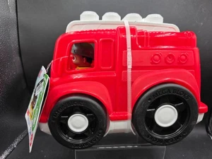 Mega Bloks Block Buddies Freddy Firetruck Toy 6 Pieces Age 1+ FSC - Picture 1 of 9