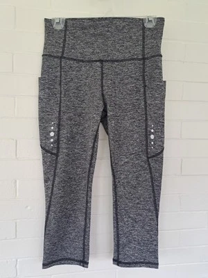 Xersion Capri Grey Leggings With Pockets Size Medium - Image 1 of 4