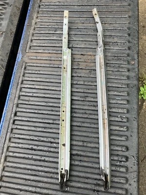 1963 年 Lemans 可调式通风窗装饰铸件 63 庞蒂亚克 — 第 1/4 张图片