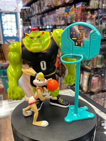 Lola Bunny Bang Alien Complete (Vintage Space Jam, Playmates) Cover