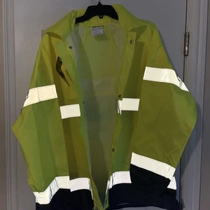 Occunomix Men’s Rain Jacket NWT (size Large W/Zip Hood) - Picture 1 of 9