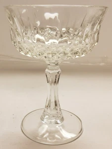 Vidrio de postre corte diamante patrón con pedestal - Imagen 1 de 3