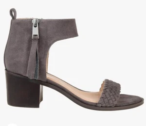Brinley Co. Womens Woven Tasseled Sandal Open Toe Heel Grey Size 8.5 - Picture 1 of 5