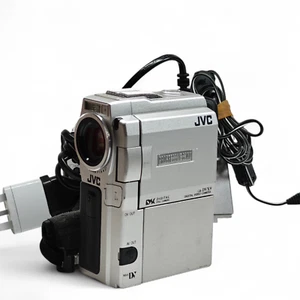 JVC GR-DVX9 Camcorder MiniDV Retro 2003 Video Tape Camera, Charger, Remote Etc - Picture 1 of 9