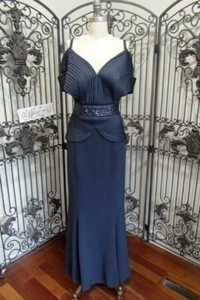 V1100 DAYMOR 461 SZ 10 GRAPHITE $935  #3533 V63  BLACK TIE FORMAL GOWN DRESS - Picture 1 of 11