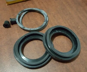Fiat Front LUCAS caliper repair kits (48mm piston) Regata / Argenta PAIR - Picture 1 of 1