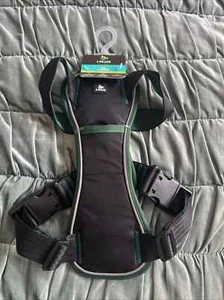 Pets at Home 3 Peaks DOG car harness car safety Resistant Medium 60 -72cm chest - Picture 1 of 2