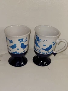 Kobaltblau Keramik Latte Tasse 2er Set NEU Fuß Blumen Vogel Design Tassen - Bild 1 von 5