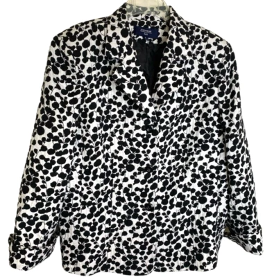 Женский блейзер Jones Wear черно-белый с вырезом на воротнике размер 18 Office Core - Изображение 1 из 4