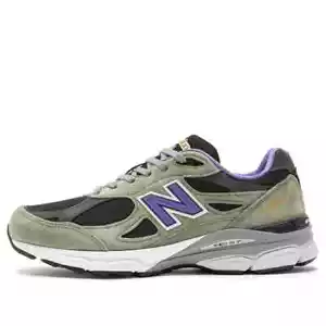 New Balance x Teddy Santis 990 V3 - 9,5 - M990TC3 foglia nera oliva scuro viola - Foto 1 di 5