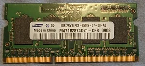 M471B2874DZ1-CF8 GENUINE SAMSUNG LAPTOP MEMORY 1GB DDR3 2RX16 FREE SHIPPING - Bild 1 von 1