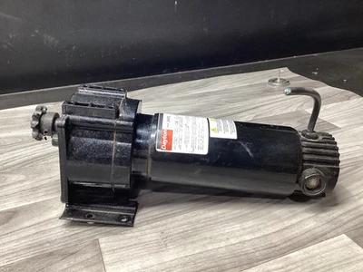 MOTORREDUCTOR DAYTON DC 1/4HP 2.30A 42 RPM 2H579C #105B101PR2 Foto 1 de 4