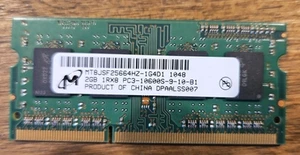 Micron 2GB DDR3 RAM PC3-10600 1333MHz Unbuffered CL9 SODIMM MT8JSF25664HZ-1G4D1 - Picture 1 of 2