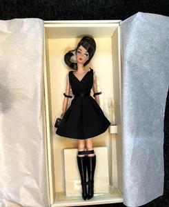 Mattel Barbie Fashion Model Gold Label Collection Super Rare JPN - Picture 1 of 4
