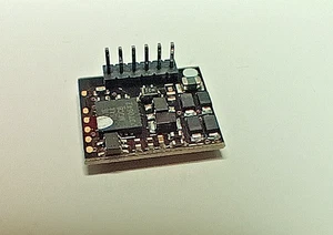 Bachmann 36-556RA E-Z Command 90 Degree 6 Pin Decoder - Picture 1 of 5