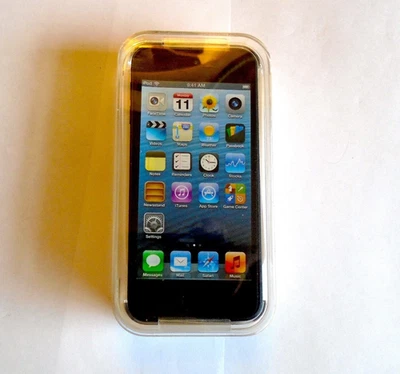 Apple iPod Touch  5th  Generation  64GB space gray - Image 1 of 4