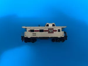 MANTUA HO BURLINGTON ROUTE CABOOSE #12568 SILVER TRAIN FREIGHT CAR VINTAGE. - Picture 1 of 6