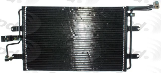 Condensador de aire acondicionado 818XC86 para Volkswagen Fox 1993 1,8 L Foto 1 de 1