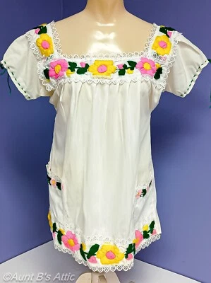 Vtg Mexican Peasant Blouse  Wht Colorful Yarn Embroidery Lace Trimmed Blouse S/M - Image 1 of 4