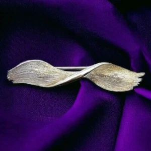 Lisner Ribbon Brooch Pin Silver Tone Bow Mid Century Modern Vintage Signed - Picture 1 of 9