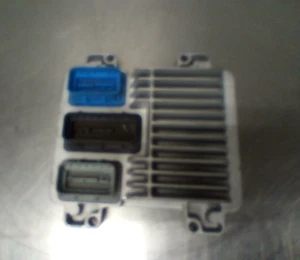 2004-2006 GMC Canyon Colorado i280 GM Engine Control Module ECM ECU OEM 12569773 - Picture 1 of 12