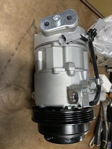 New a/c compressor 92197433 15-22236 92265299 7513442 - Foto 1 di 5