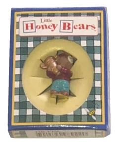 Little Honey Bears Miniature Figurine NIB Holding Lg Trophy In Green/White Box - Picture 1 of 1