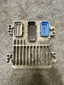 2004 2005 DURAMAX 6.6 LLY ECM ECU CONTROL MODULE COMPUTER 15193862 12244189 - Picture 1 of 5