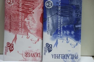 1999 US Mint Uncirculated Set Philadelphia & Denver Original - Picture 1 of 2