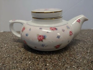 ANDREA BY SADEK TEAPOT Petit Rose fine porcelain Small Size Made in Thailand - Picture 1 of 11