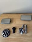 Volkswagen Jetta logo badge and Key Fob And 4 Lugs With Key And 2 Front Lights . Volkswagen Jetta