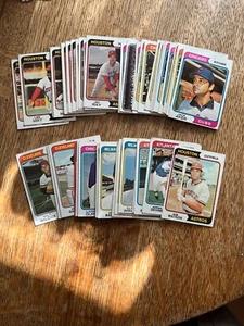 1974 Topps Choose your card - Picture 1 of 101