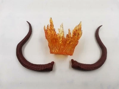 Figura Cuerno Bestia Corona de Fuego Usado 1/6 Hot Toys HT MMS527 Hellboy Accesorios Foto 1 de 2